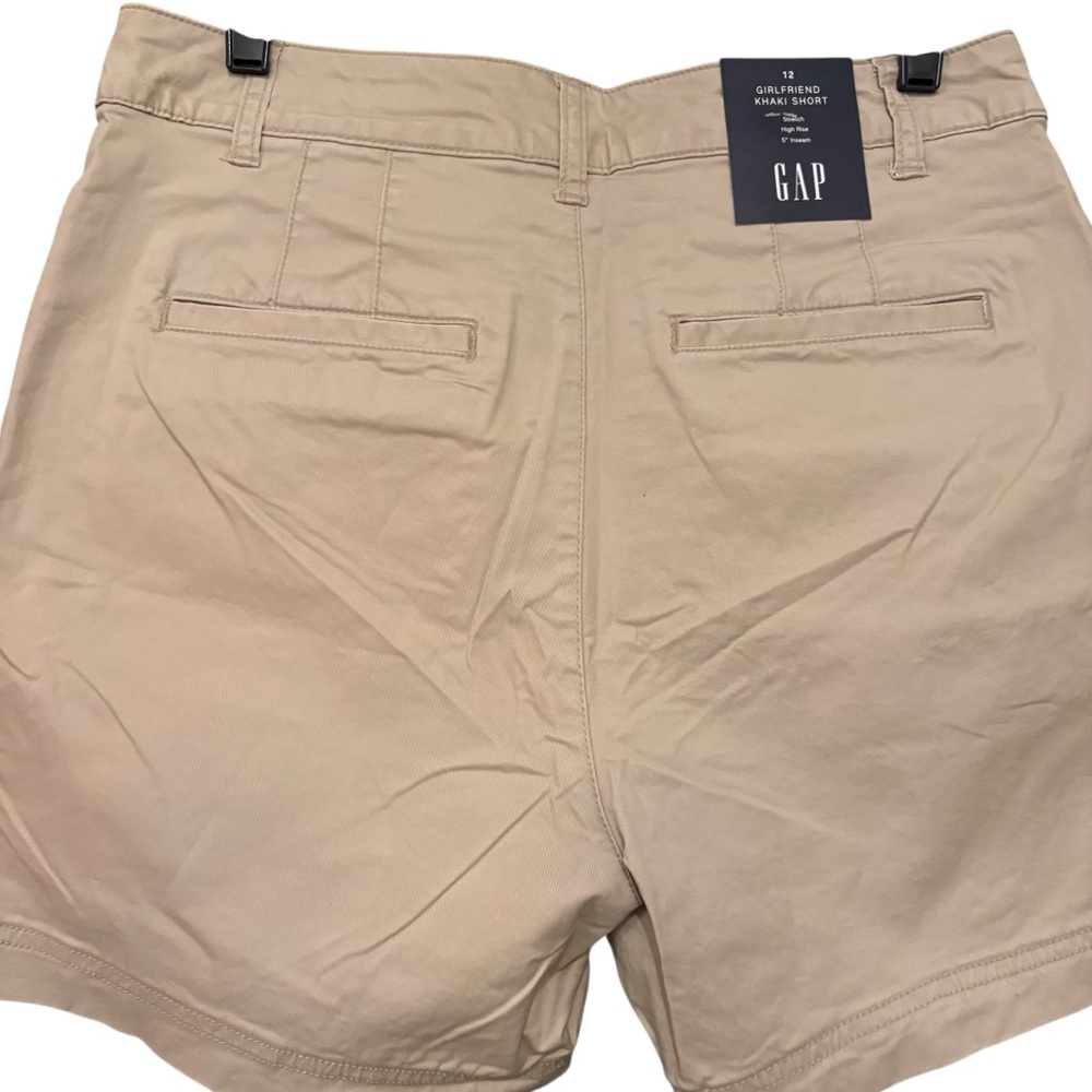 NWT, GAP Girlfriend Khaki Shorts High Rise 5" Inseam, Sz 12 - Picture 6 of 14